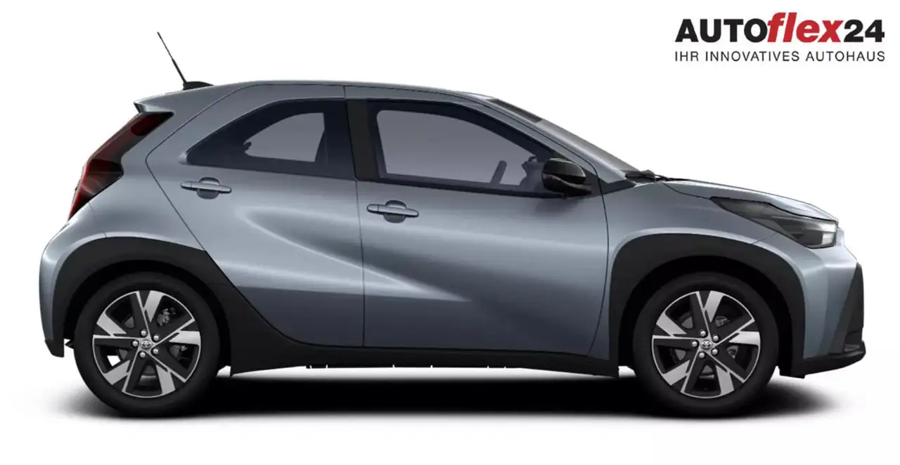 Toyota Aygo X 2