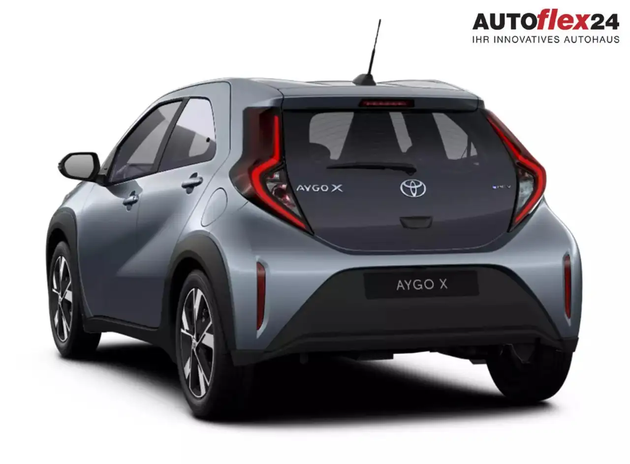 Toyota Aygo X 4