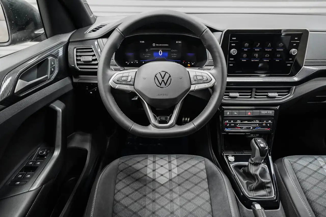 Volkswagen T-Cross 8