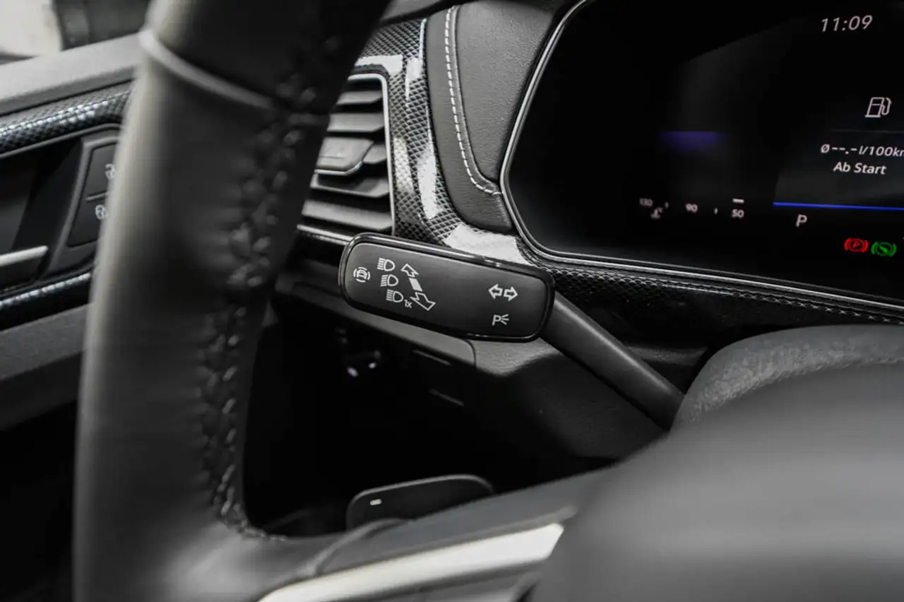 Volkswagen T-Cross 11