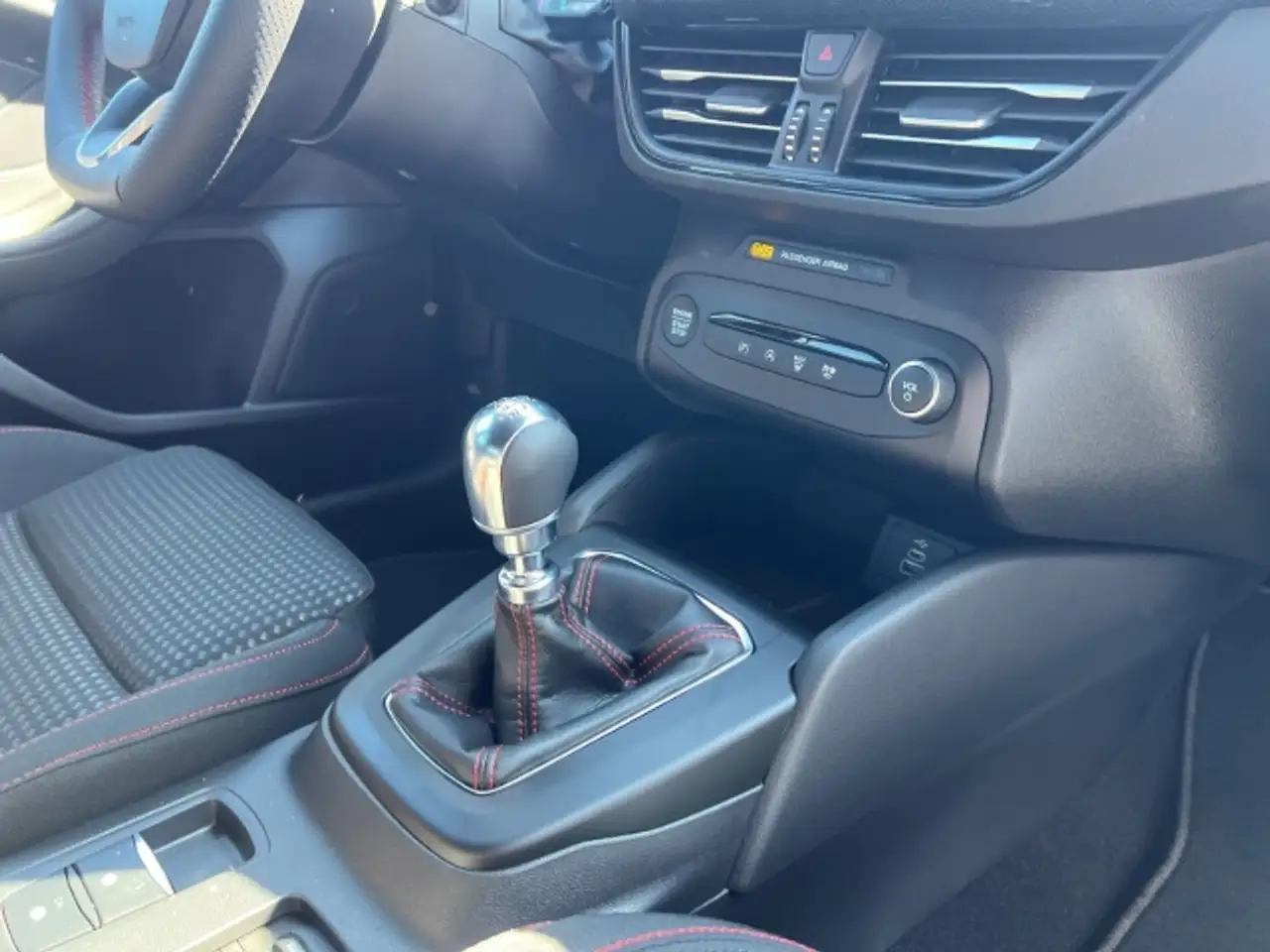 Ford Focus 8