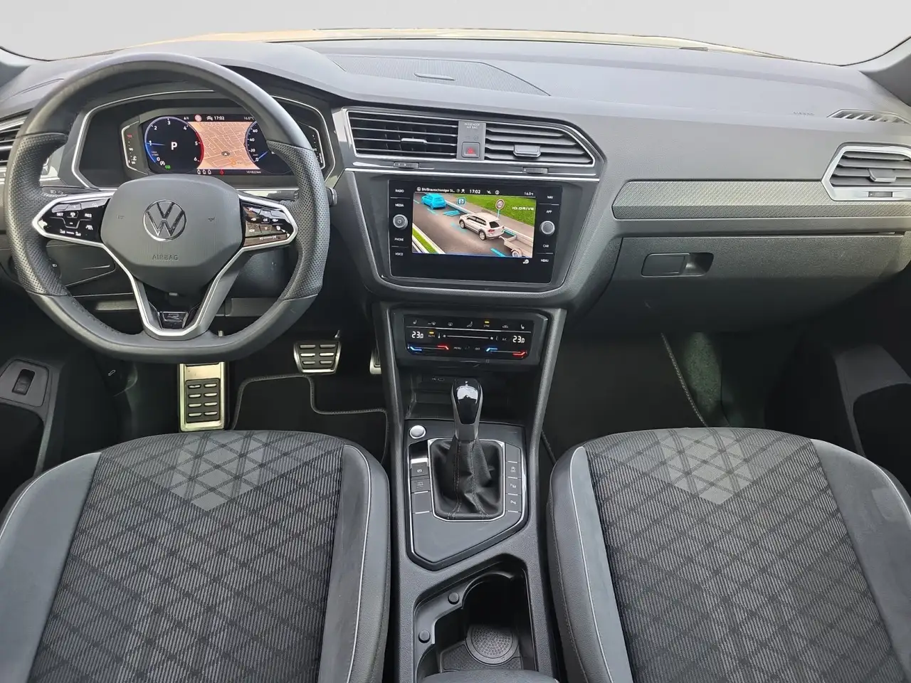Volkswagen Tiguan 10