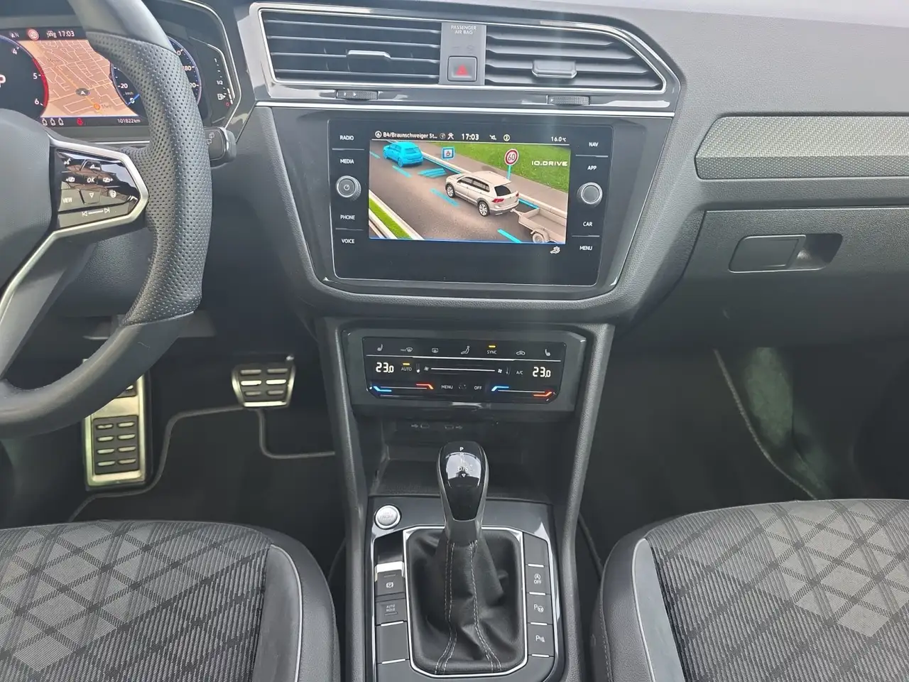Volkswagen Tiguan 11