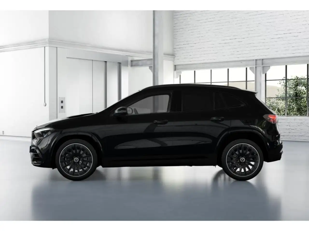 Mercedes-Benz GLA 200 2
