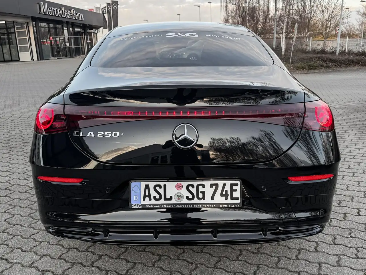 Mercedes-Benz CLA 250 5
