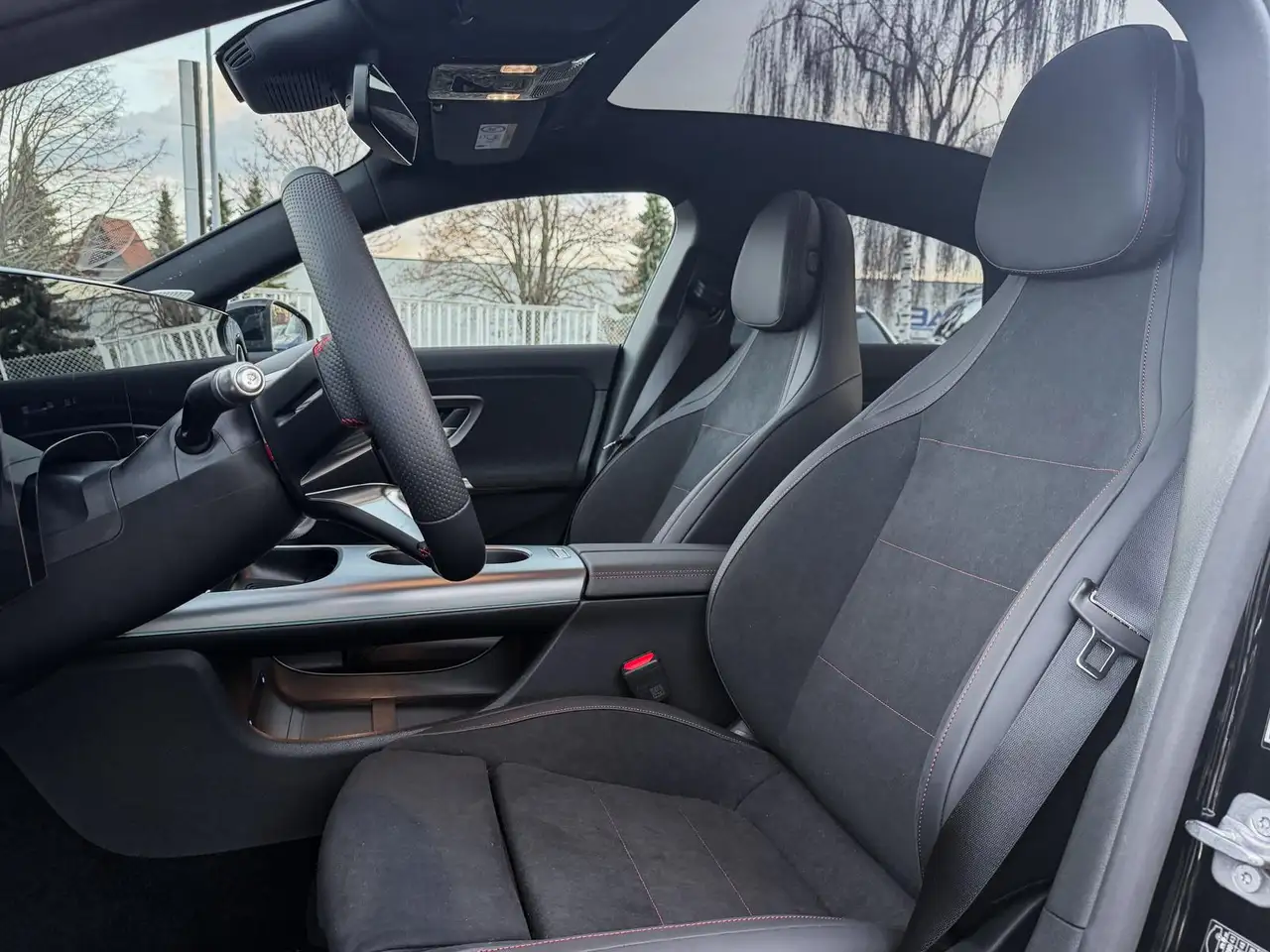 Mercedes-Benz CLA 250 6