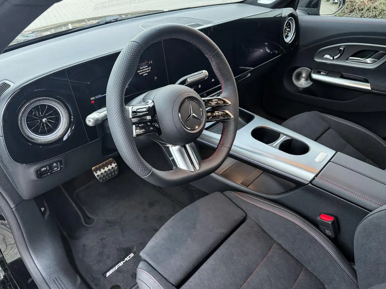 Mercedes-Benz CLA 250 7