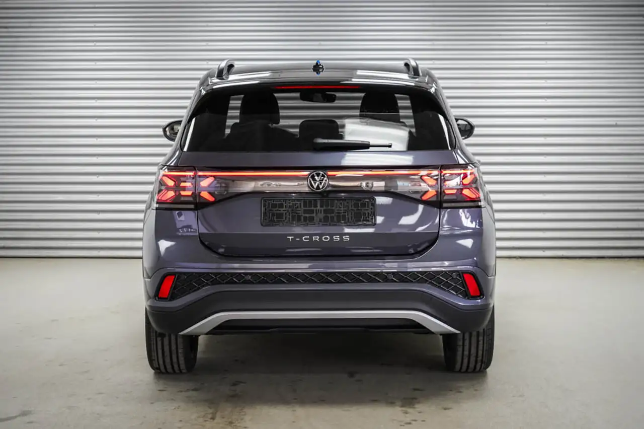 Volkswagen T-Cross 4
