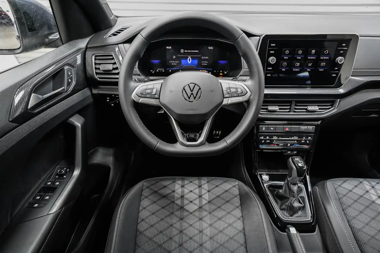 Volkswagen T-Cross 8