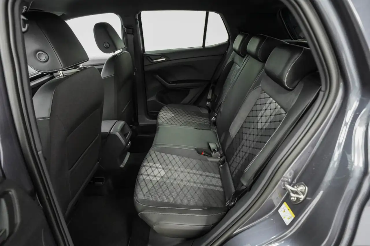 Volkswagen T-Cross 15