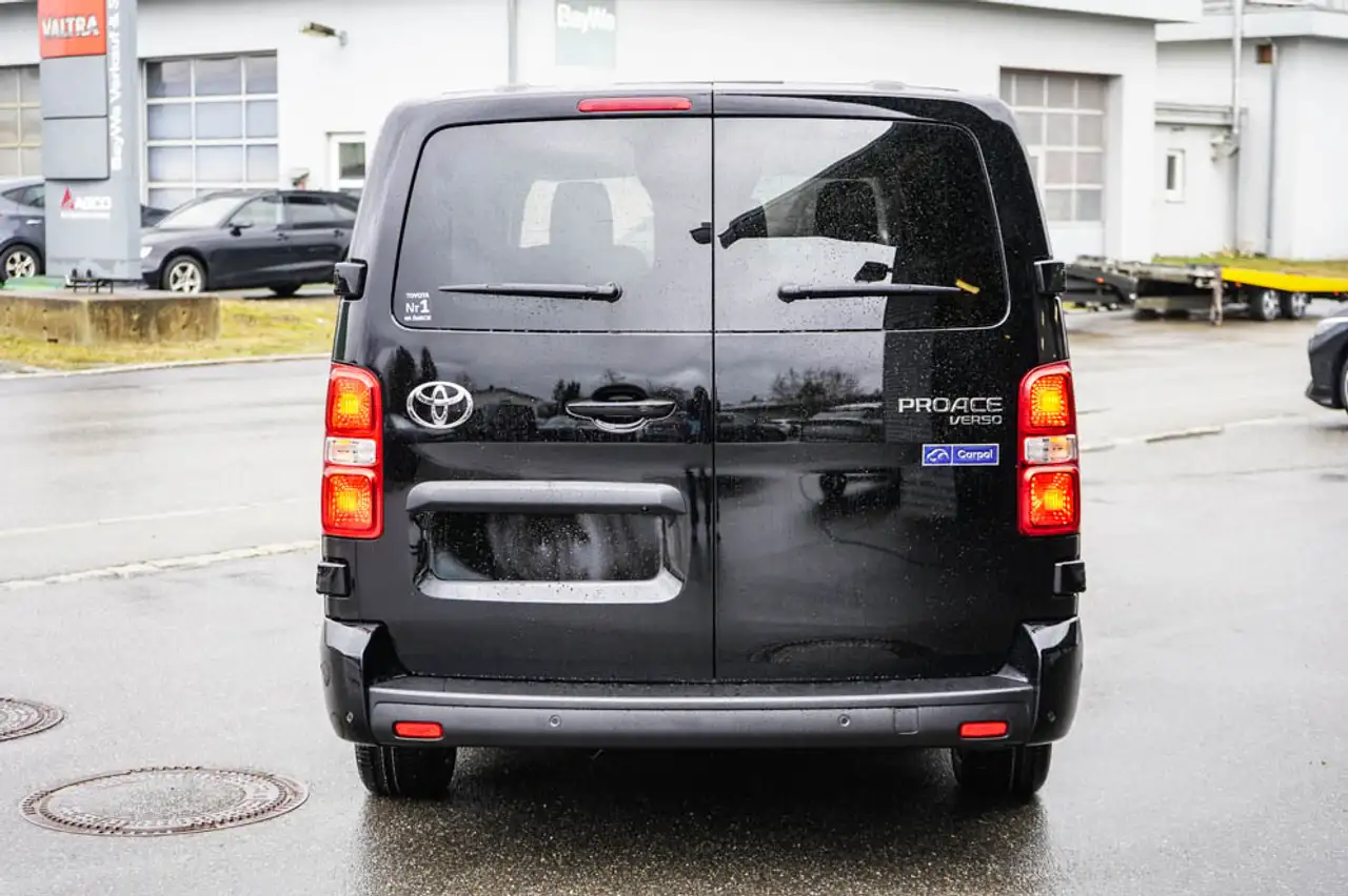 Toyota Proace 4