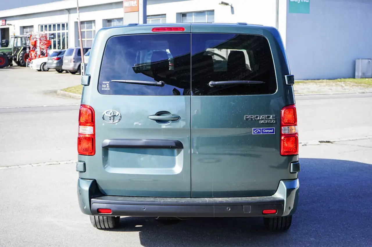 Toyota Proace 5