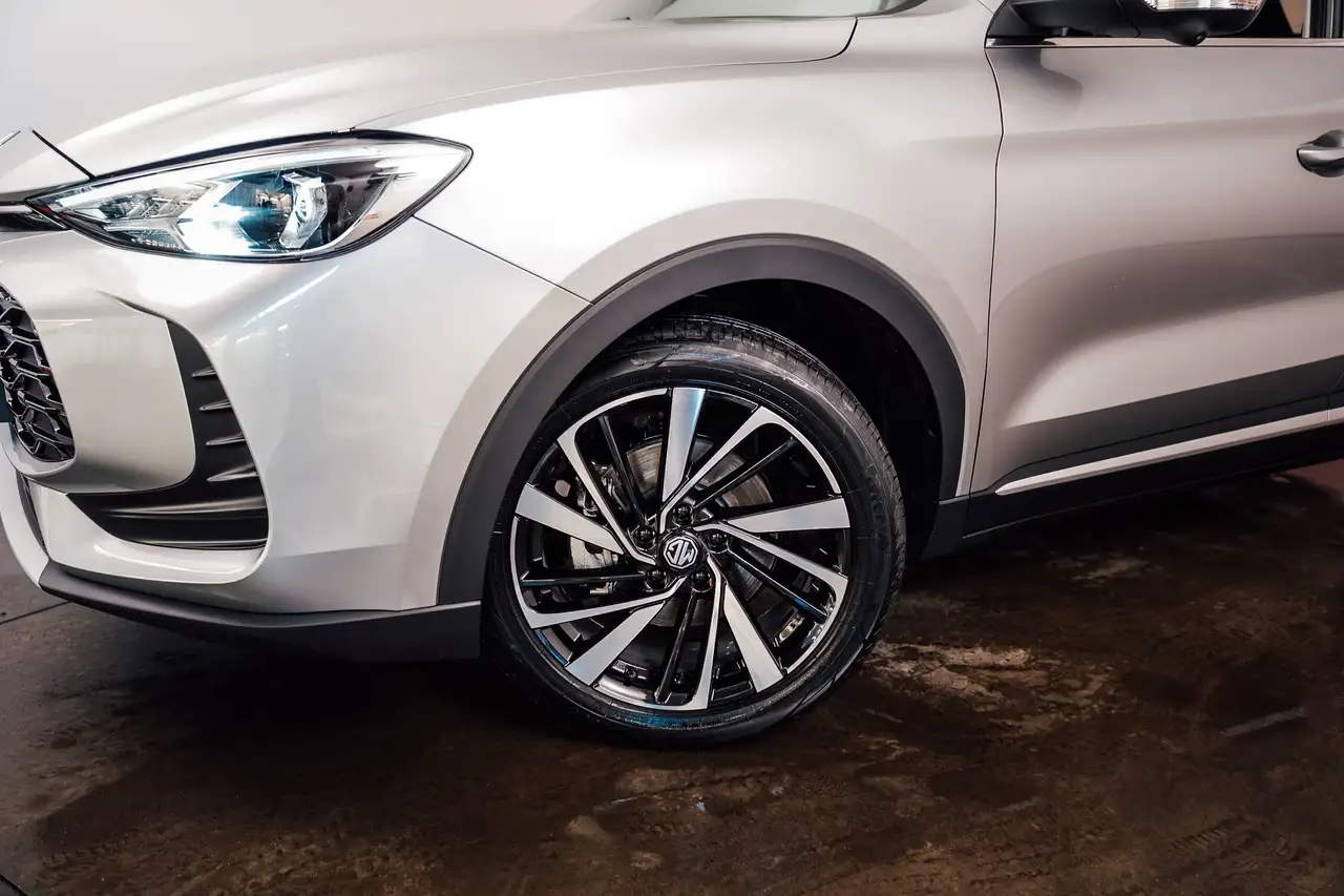 MG ZS ZS 5