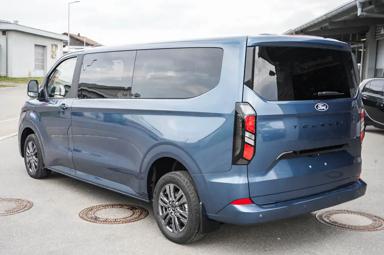 Ford Tourneo 5