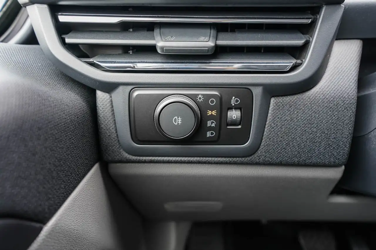 Ford Tourneo 13