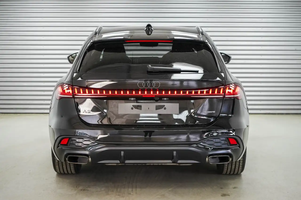 Audi A5 4