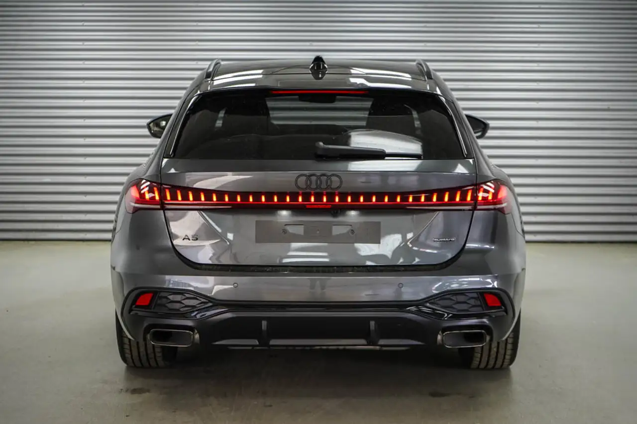 Audi A5 4