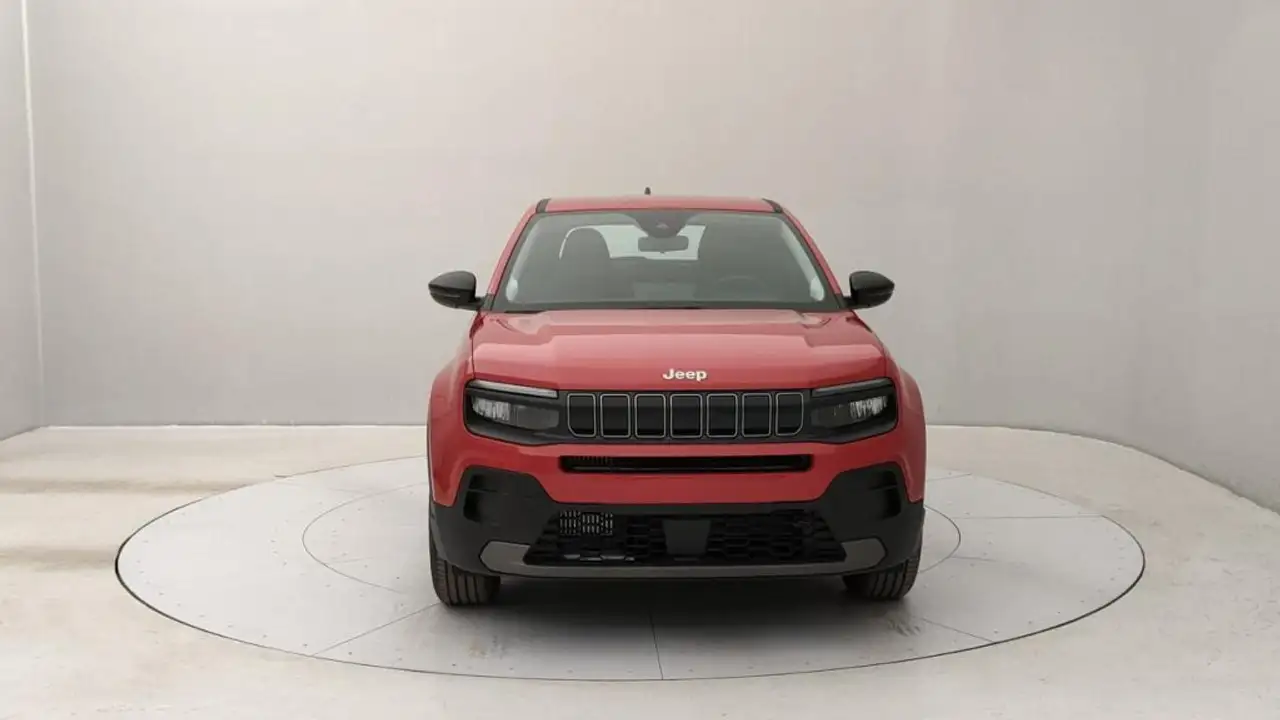 Jeep Avenger 8