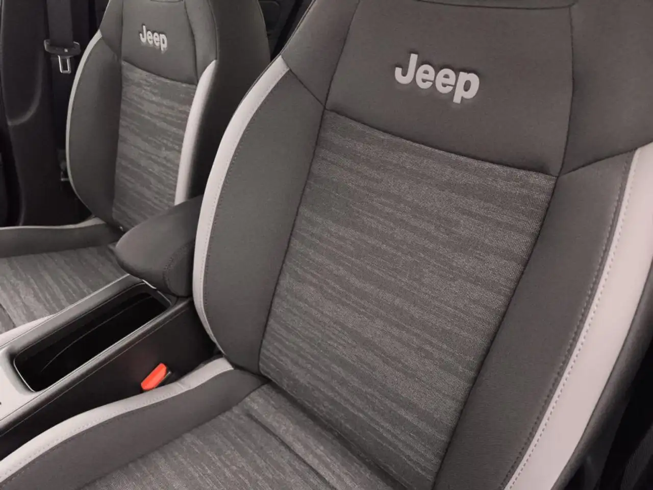 Jeep Avenger 11