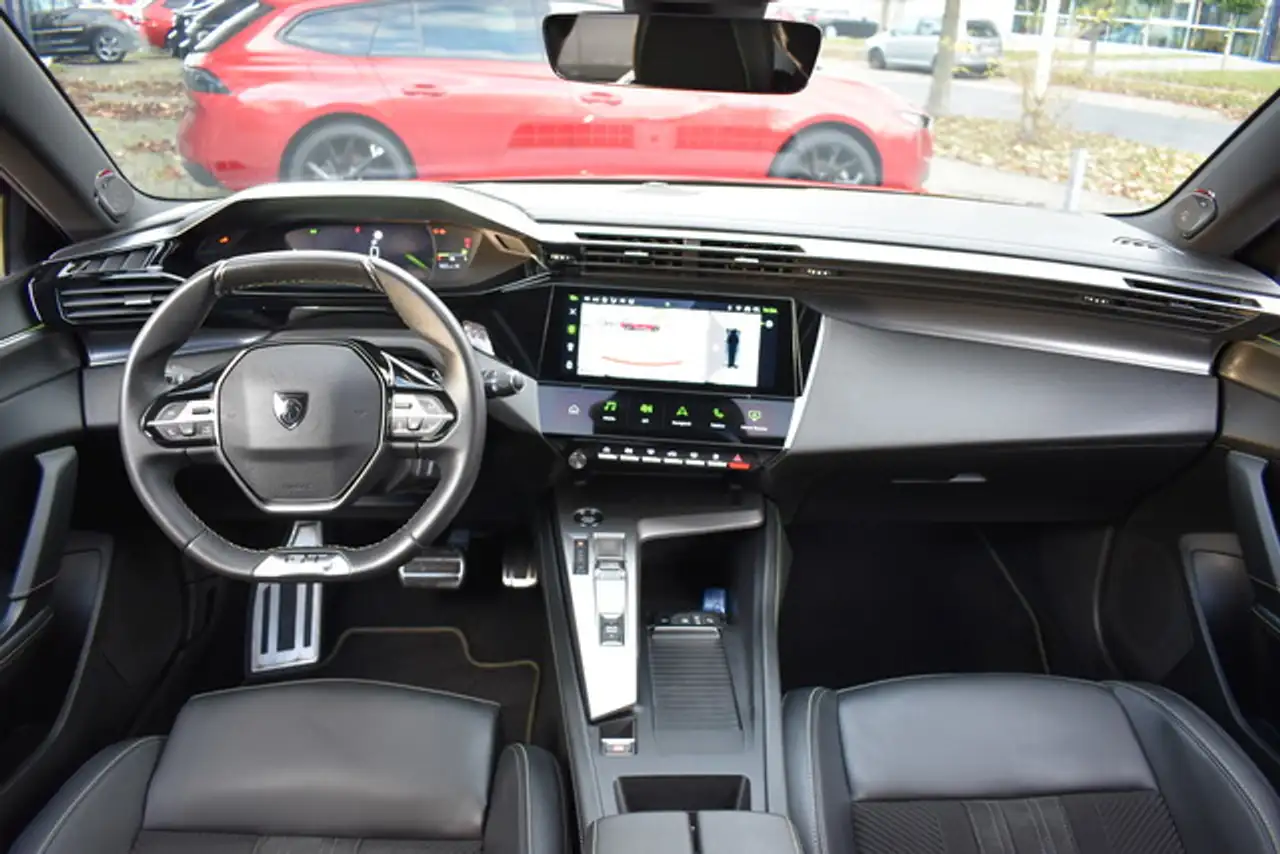 Peugeot 308 7