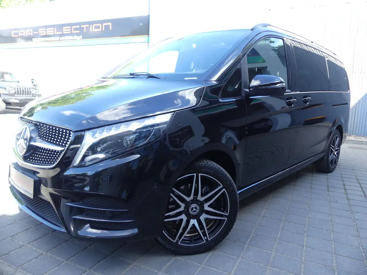 Mercedes-Benz V 300 2