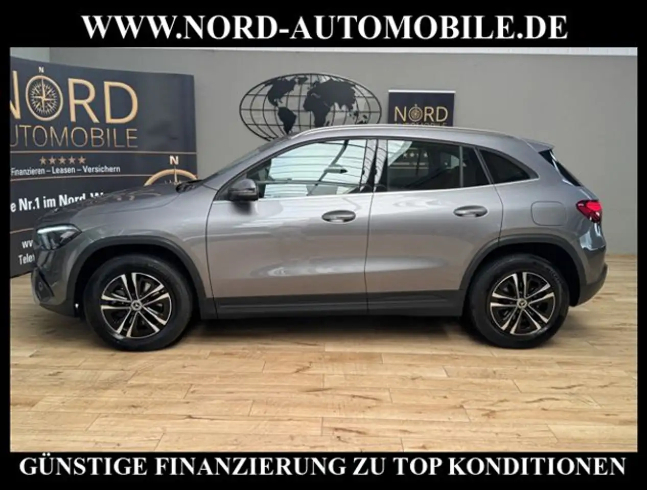 Mercedes-Benz GLA 180 8