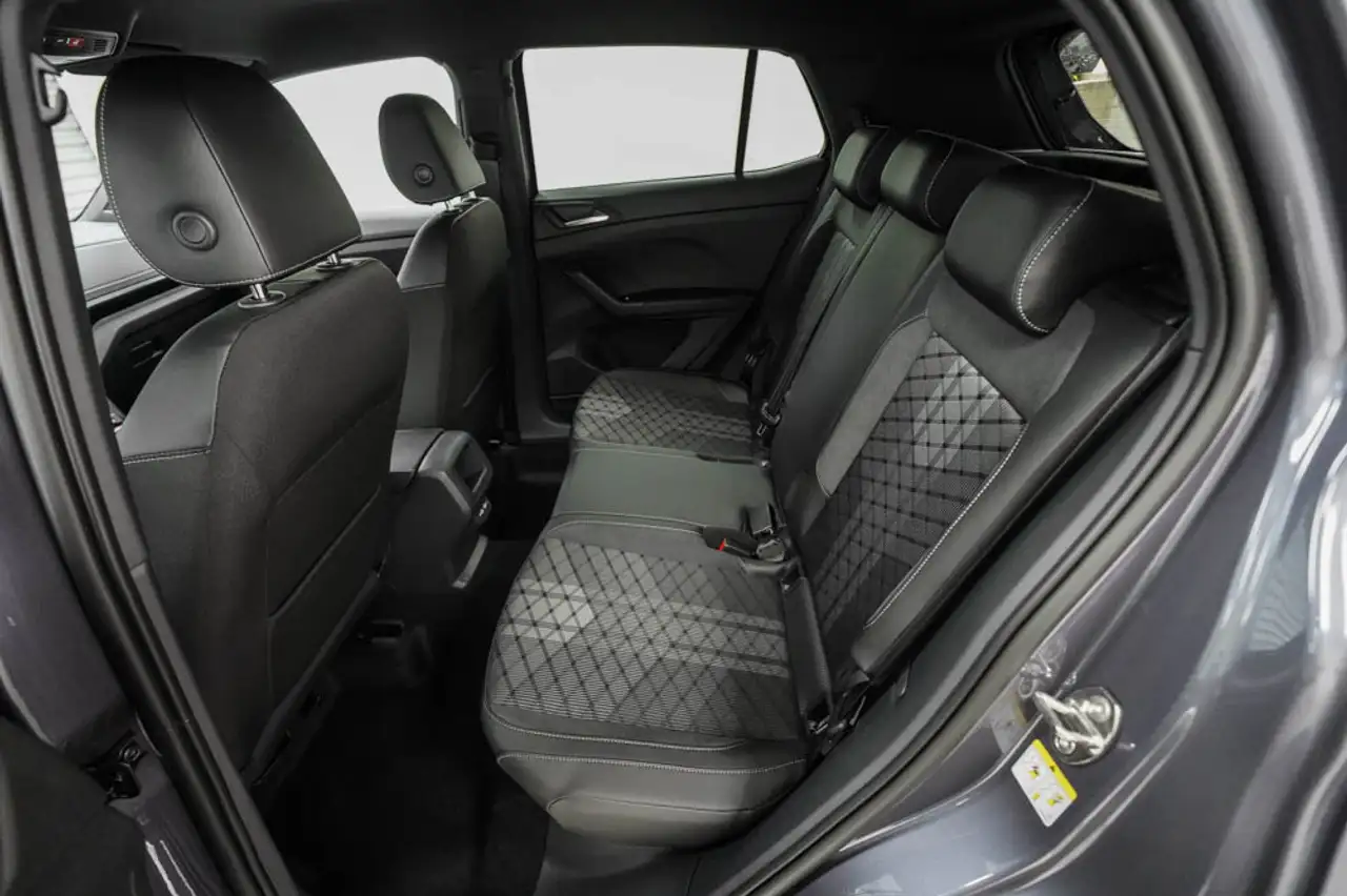 Volkswagen T-Cross 15
