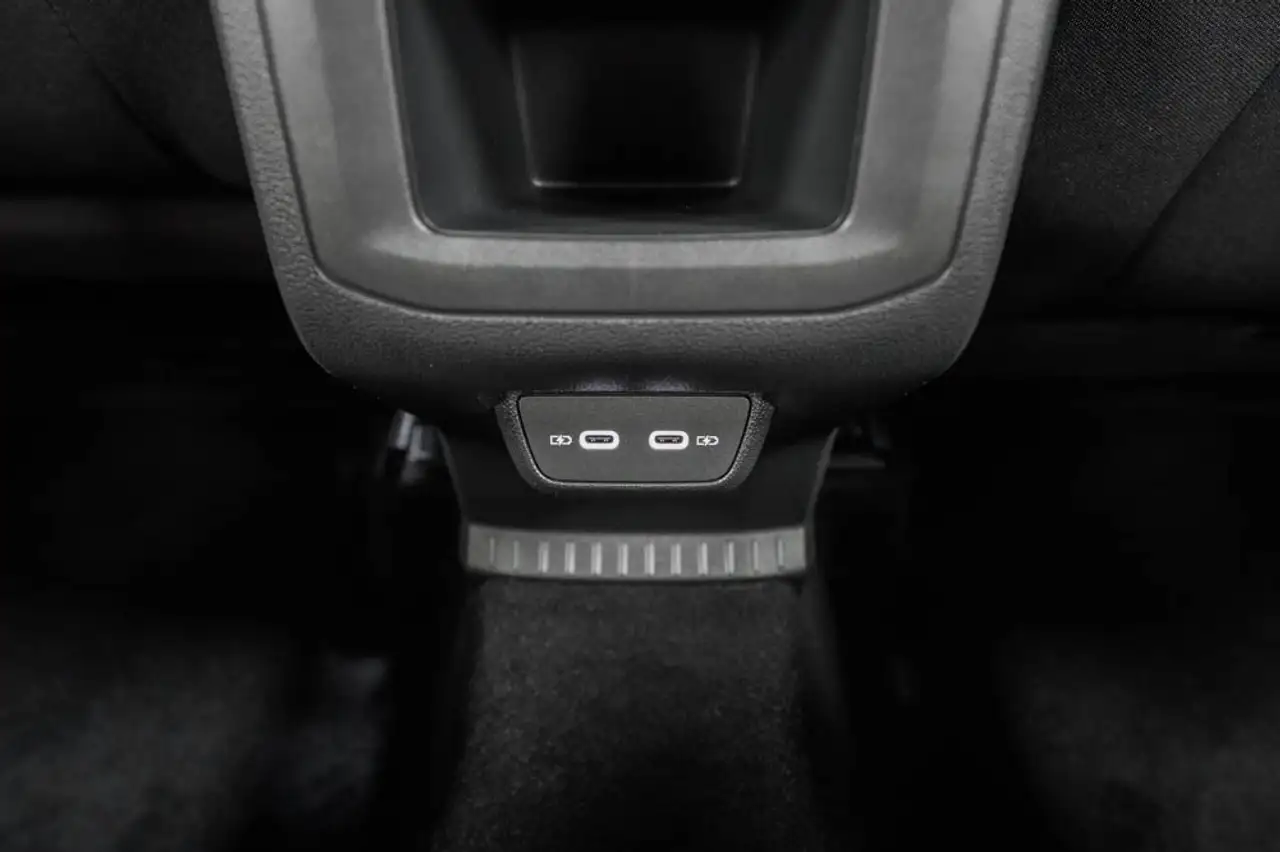 Volkswagen T-Cross 16