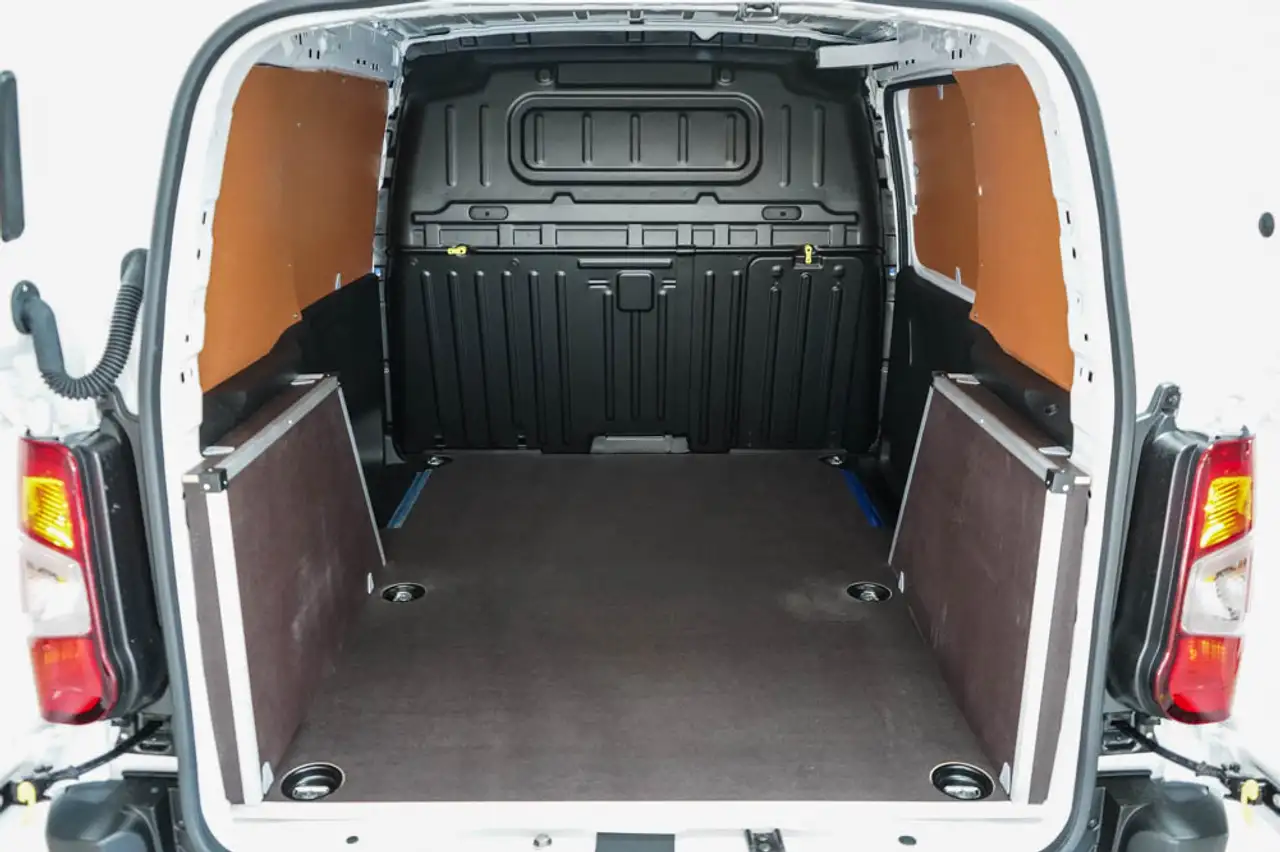 Toyota Proace 16