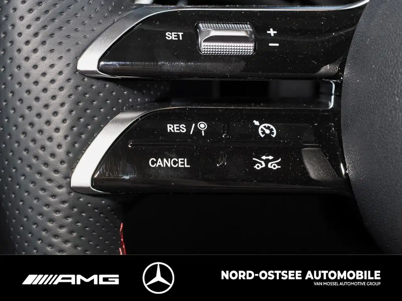 Mercedes-Benz CLA 350 8