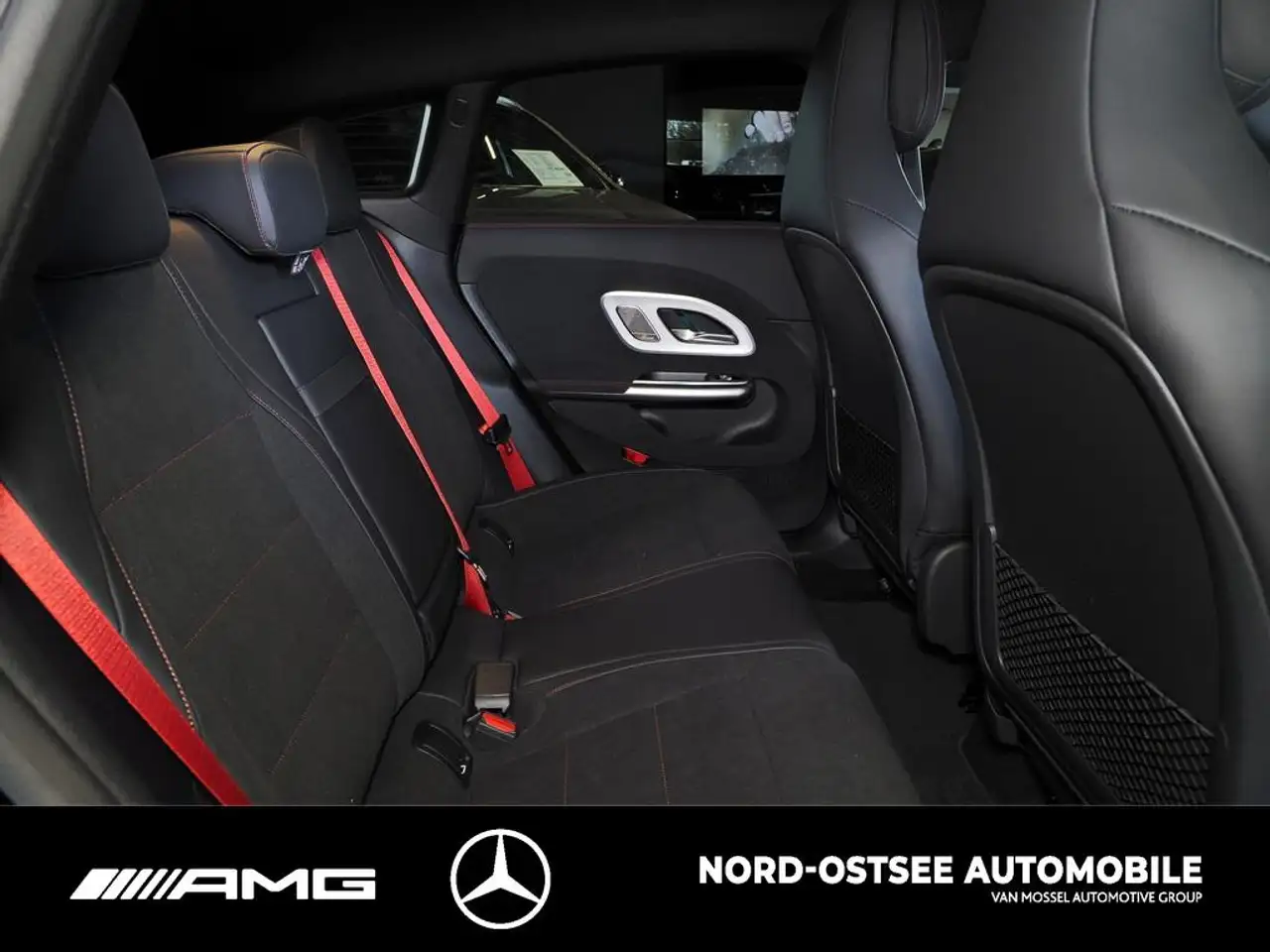 Mercedes-Benz CLA 350 15