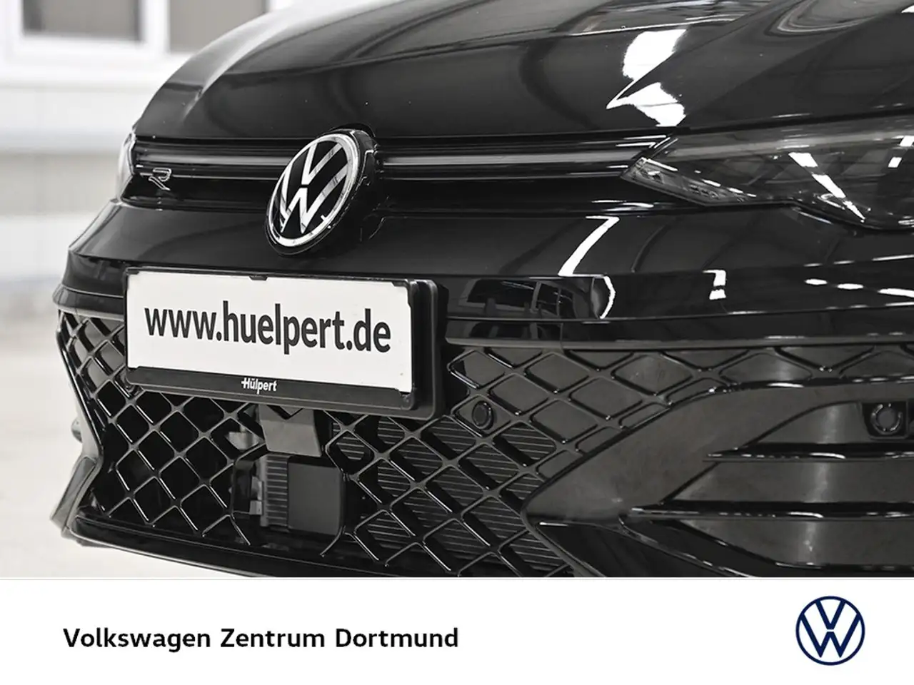 Volkswagen Golf VIII 6