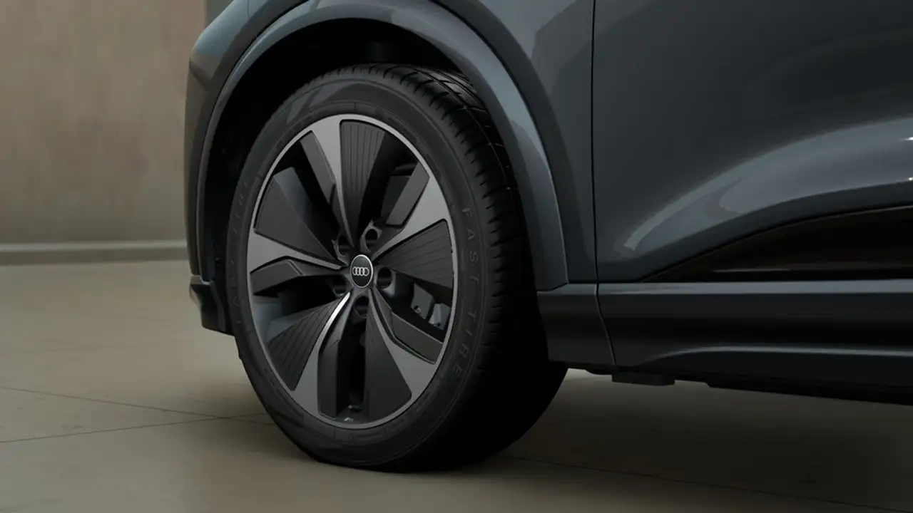 Audi e-tron 5