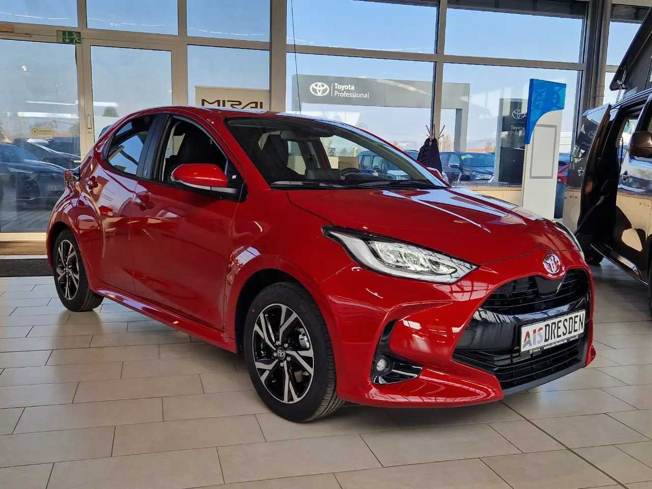 Toyota Yaris 2