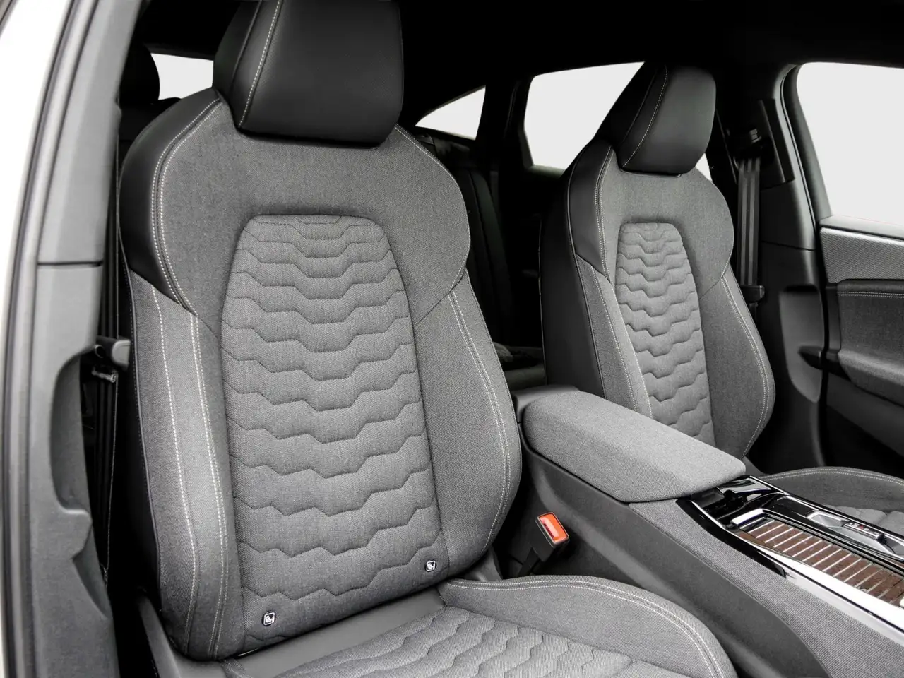 Audi A6 6