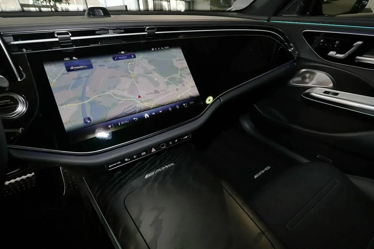 Mercedes-Benz E 53 10