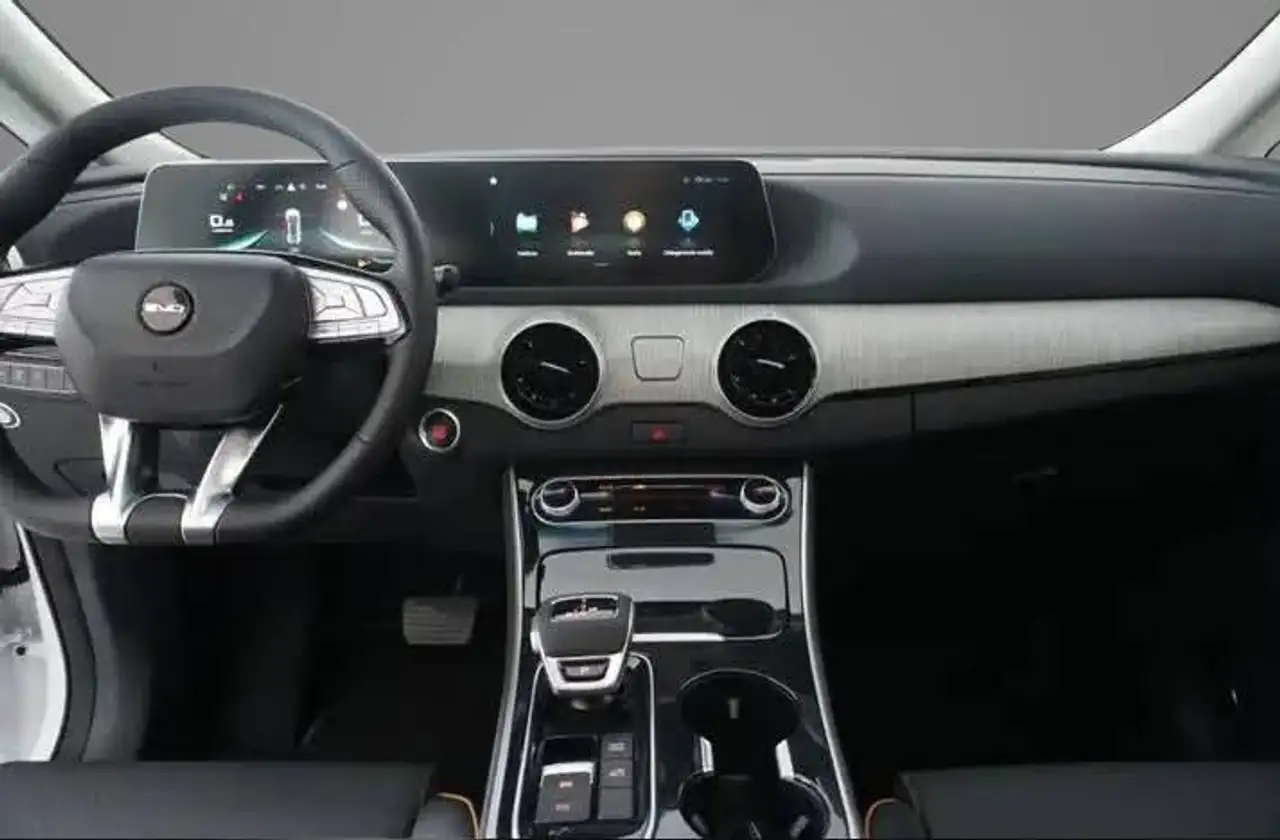 EVO Spazio BENZINA 4
