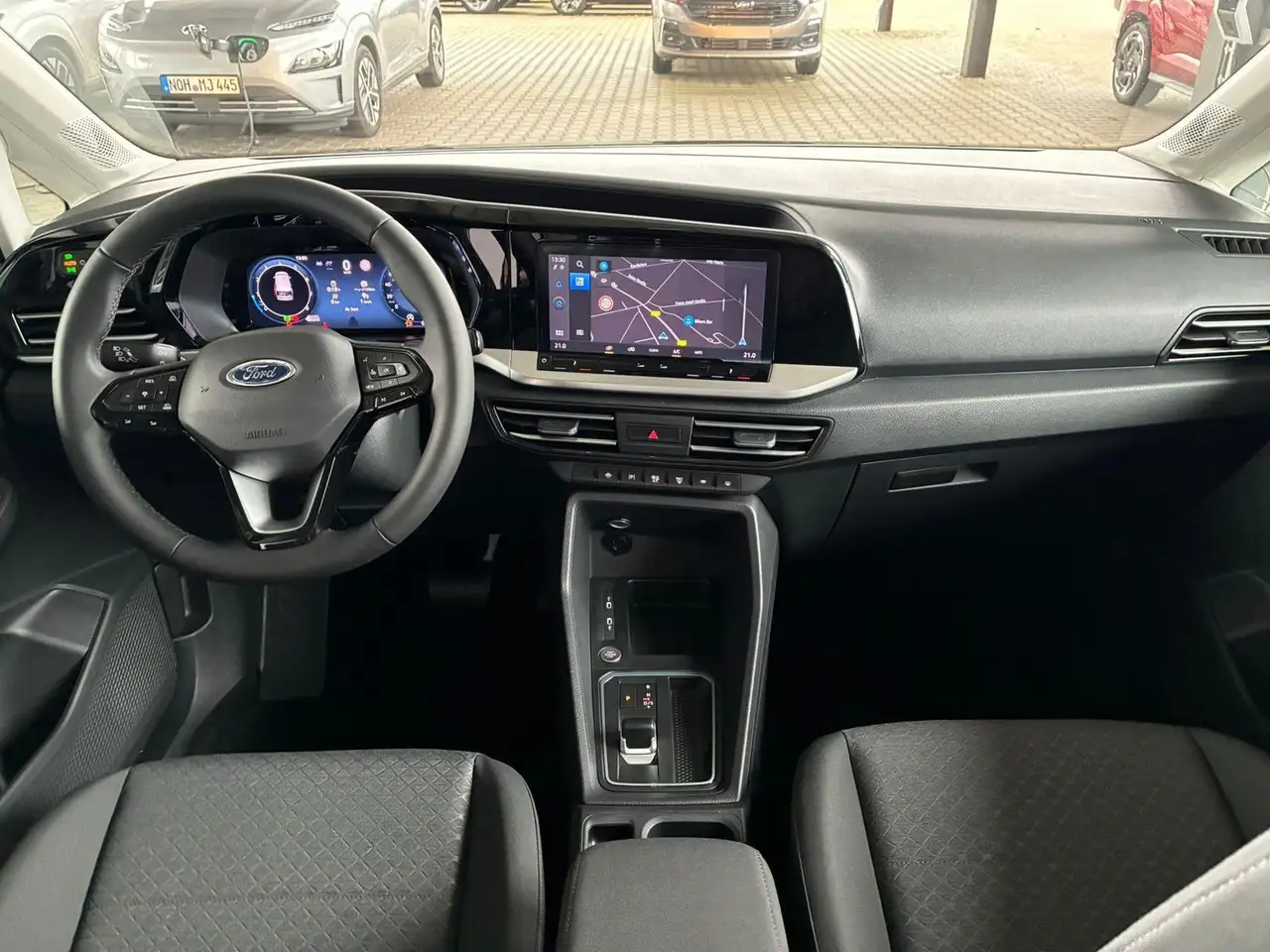 Ford Grand 8