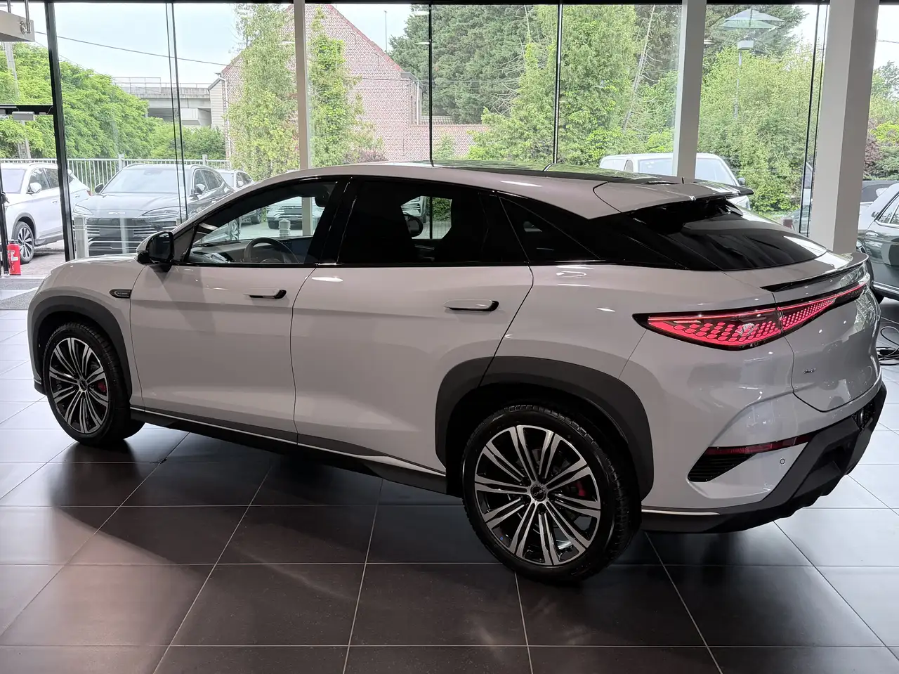 BYD Sealion 7 4