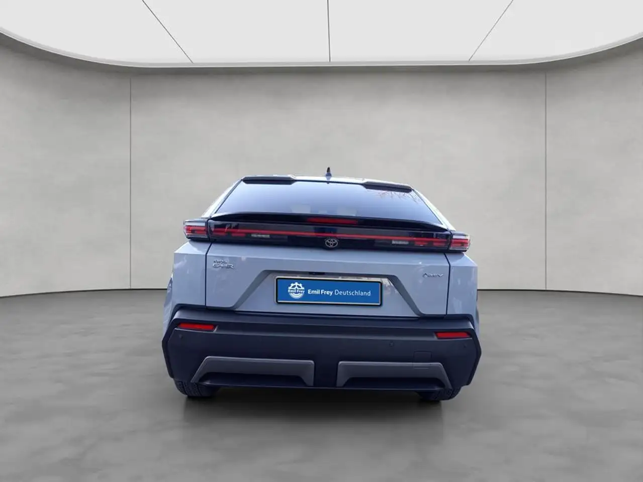 Toyota C-HR+ 4