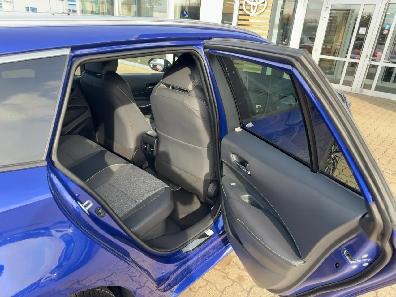 Toyota Corolla 12