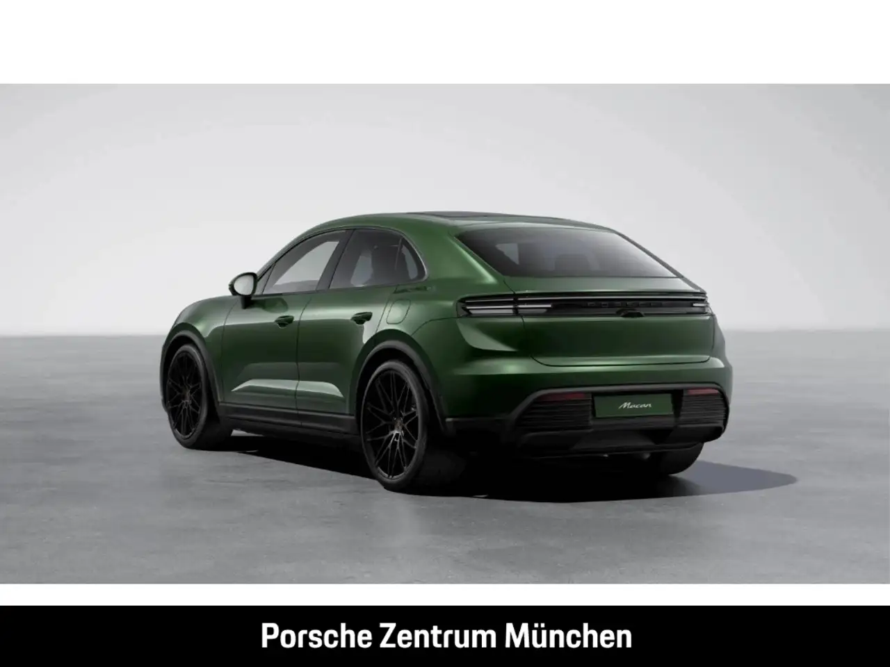 Porsche Macan 4 3