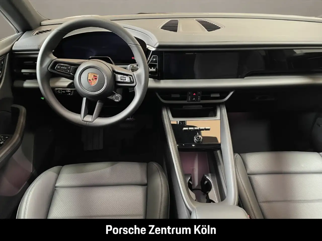 Porsche Macan 14