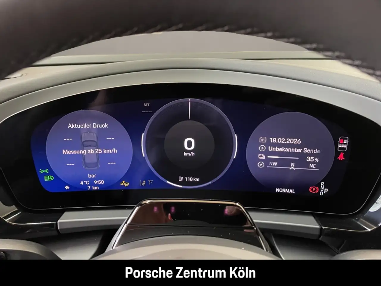 Porsche Macan 16
