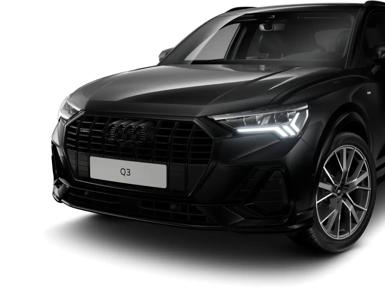 Audi Q3 11