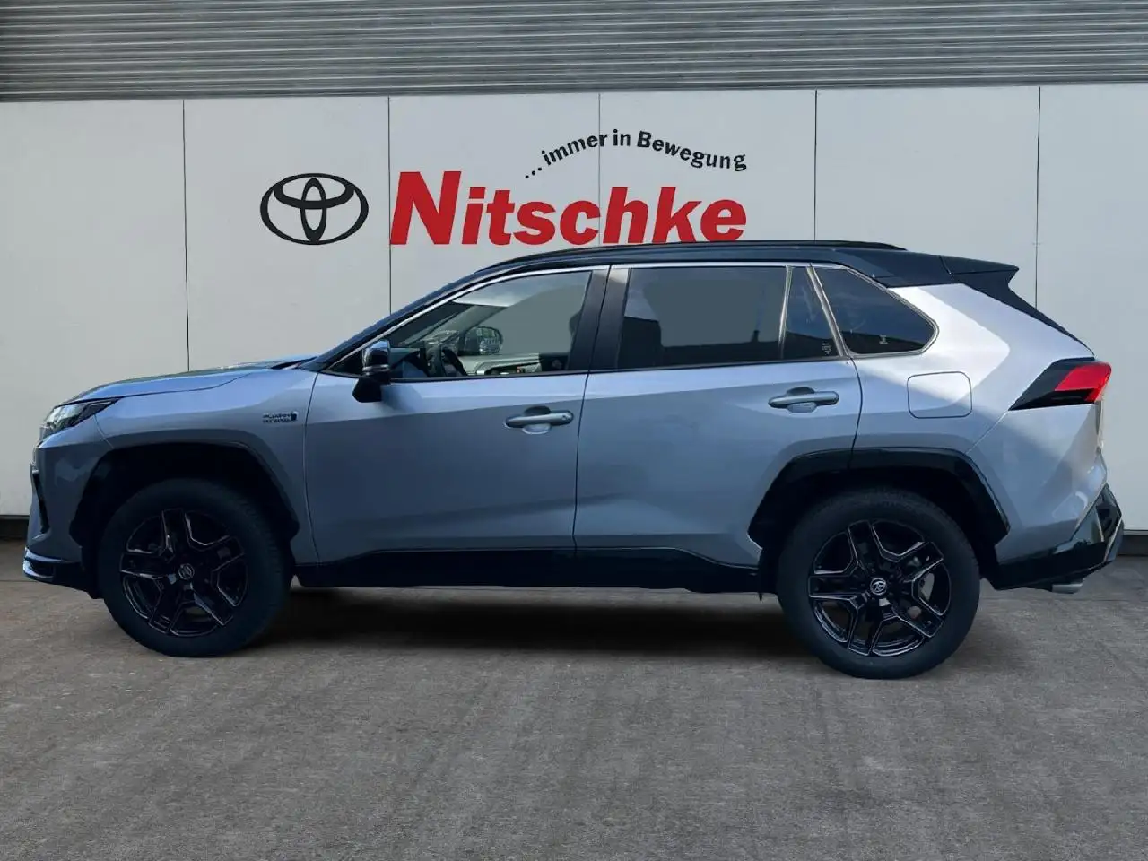 Toyota RAV4 2