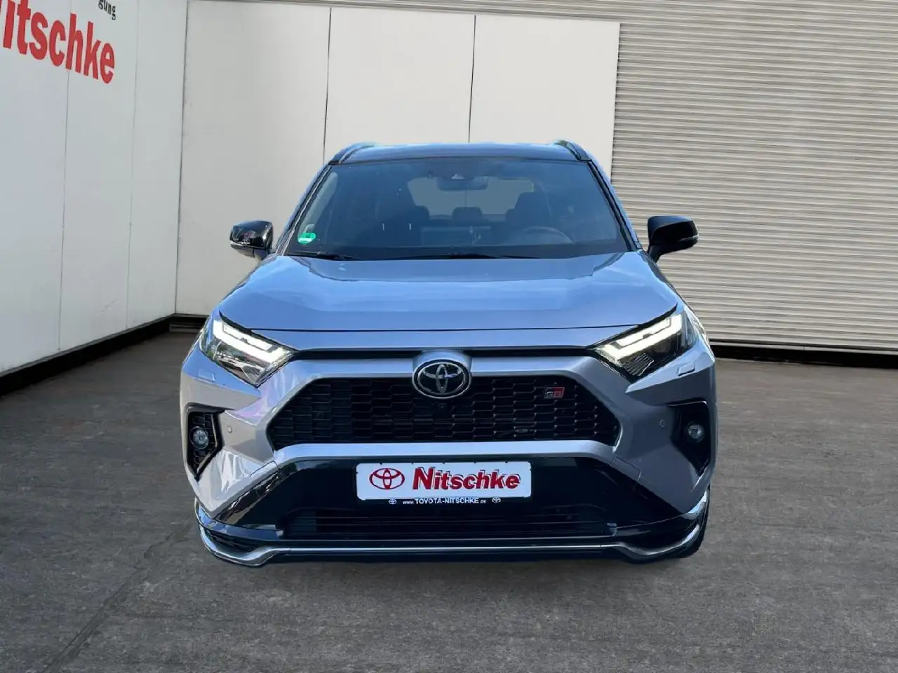 Toyota RAV4 8