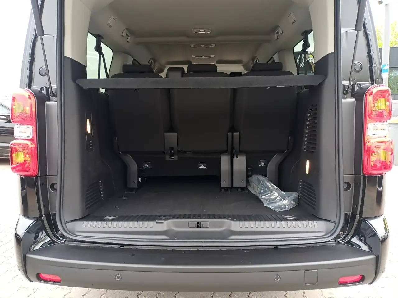 Toyota Proace 12