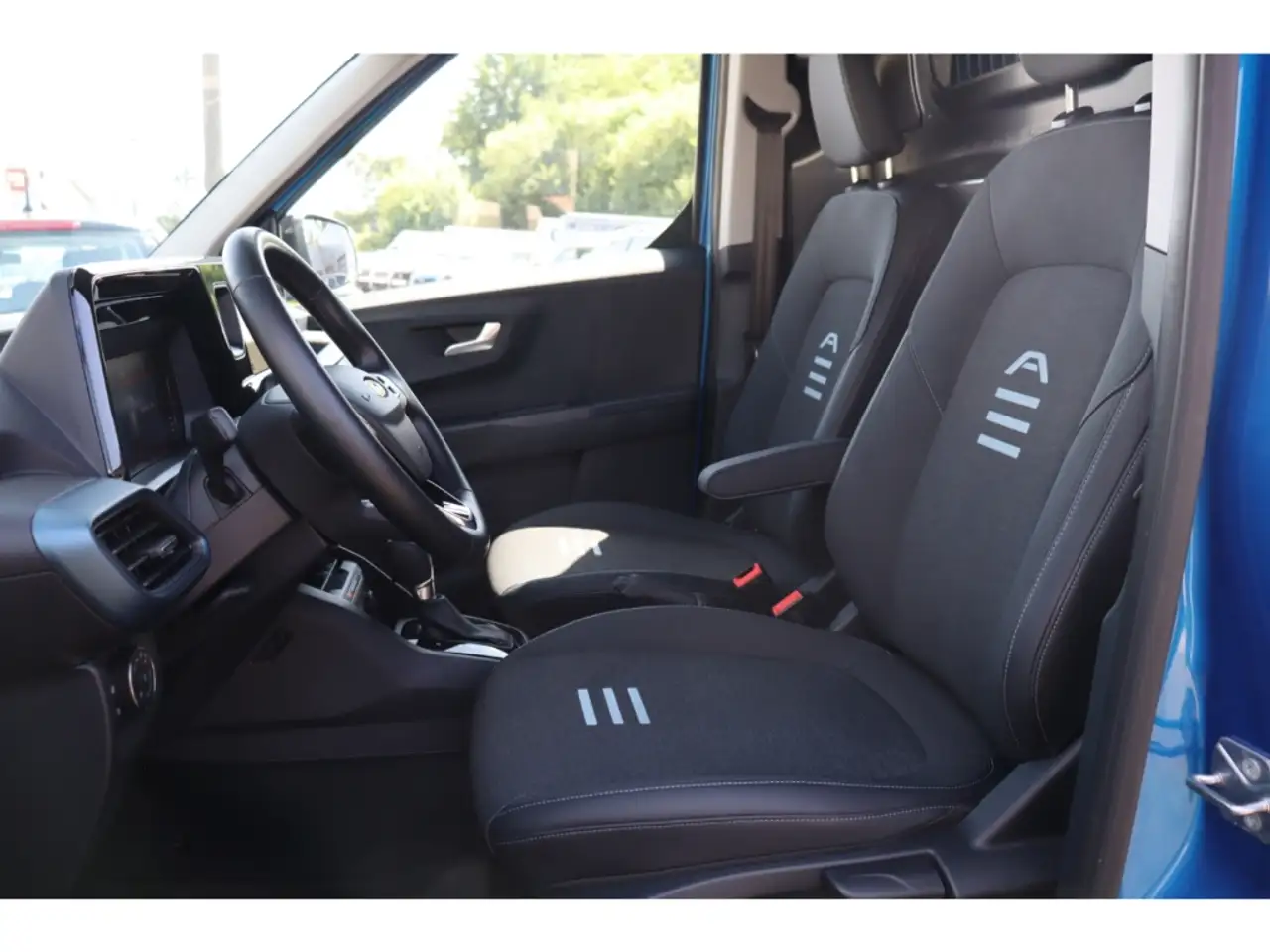 Ford Transit 10
