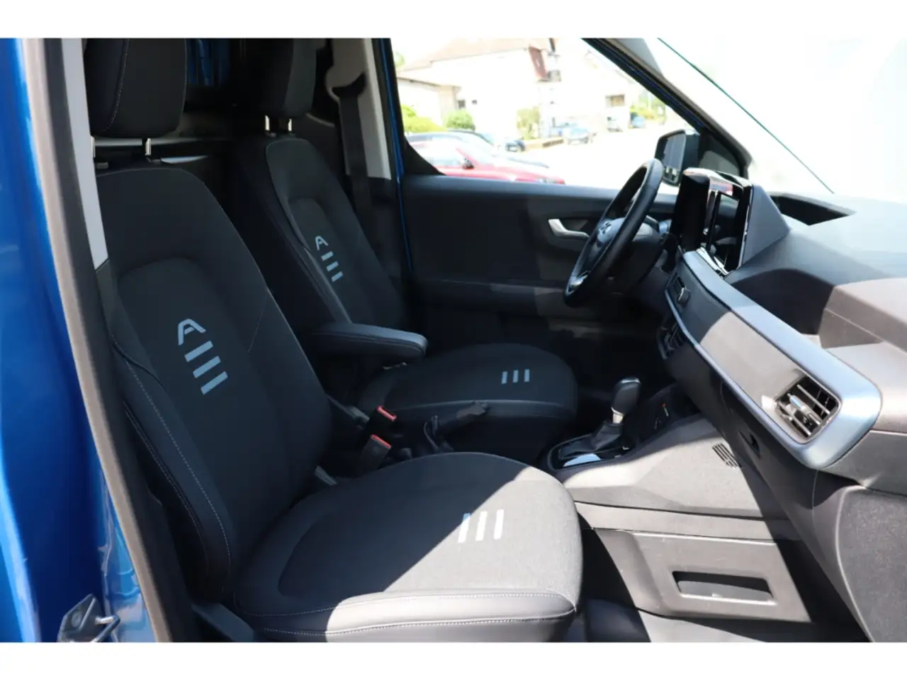 Ford Transit 11